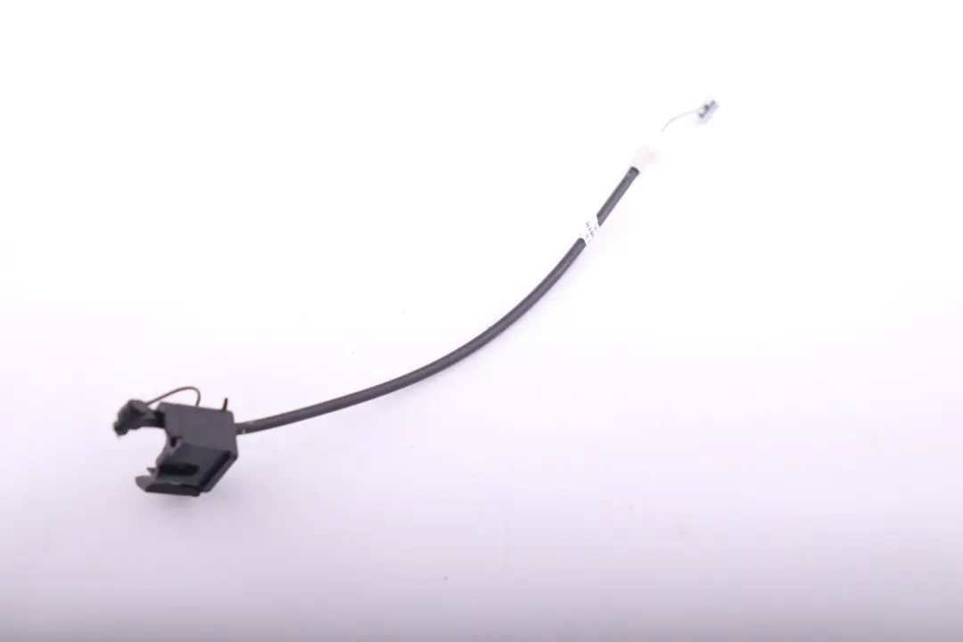 Trunk Lid Lock With Bowden Cable to BMW 6 Z4 Series E63 E64 E86 with Part number 7066567 BMW 6 Z4 Series E63 E64 E86 Trunk Lid Lock With Bowden Cable - SKU 7066567 - Part number 7066567
