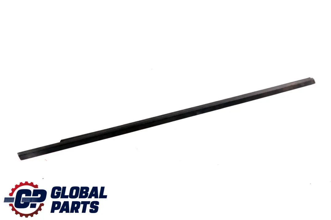 BMW E87 Canal De Sellado Exterior Burlete Puerta Delantera Derecha - SKU 7066602 - Número de pieza 7066602