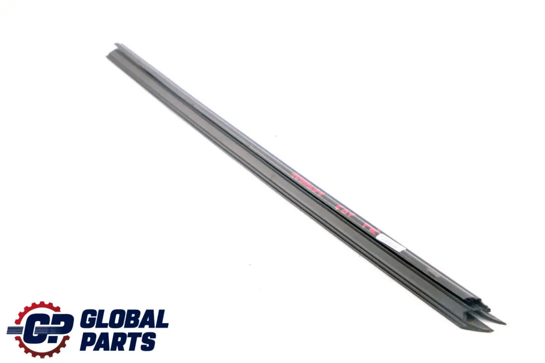 BMW E87 Porta Anteriore Interna Destra Copertura Canale Finestra - SKU 7066604 - Numero di parte 7066604