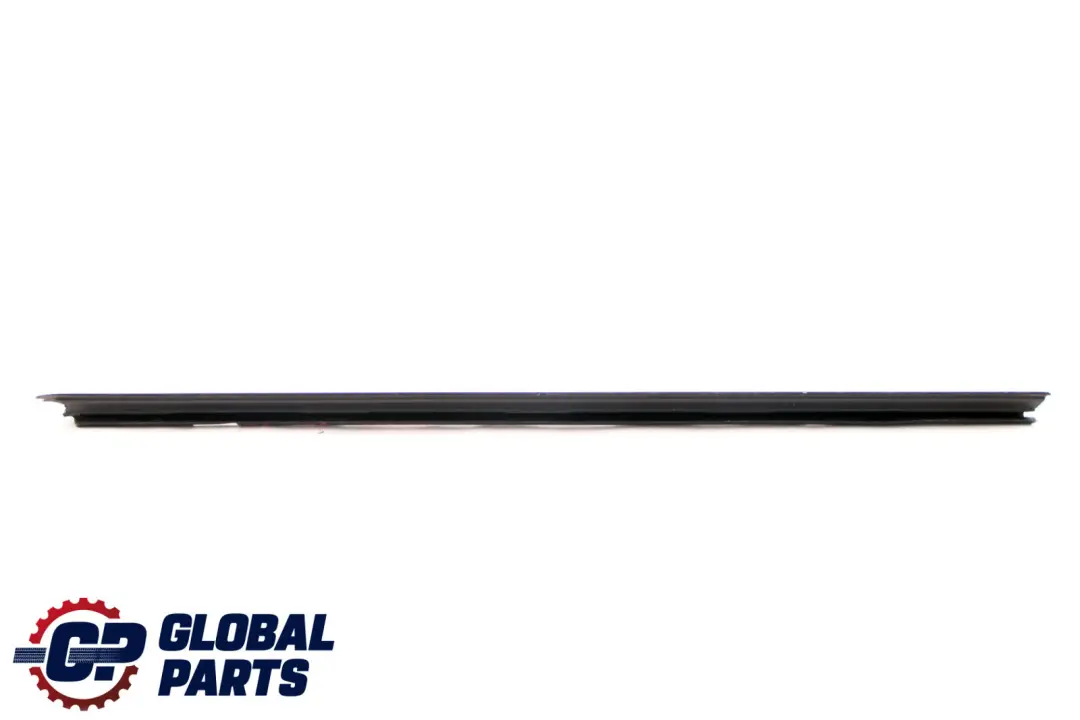 BMW E87 Porta Anteriore Interna Destra Copertura Canale Finestra - SKU 7066604 - Numero di parte 7066604