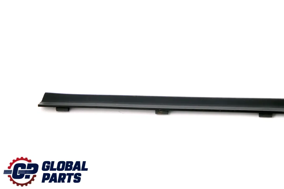 Fugenabdichtung Türdichtung vorne für BMW 1 er E87 E87 LCI mit Teilenummer 7066605 BMW 1 er E87 E87 LCI Fugenabdichtung Türdichtung vorne - SKU 7066605 - Teilenummer 7066605