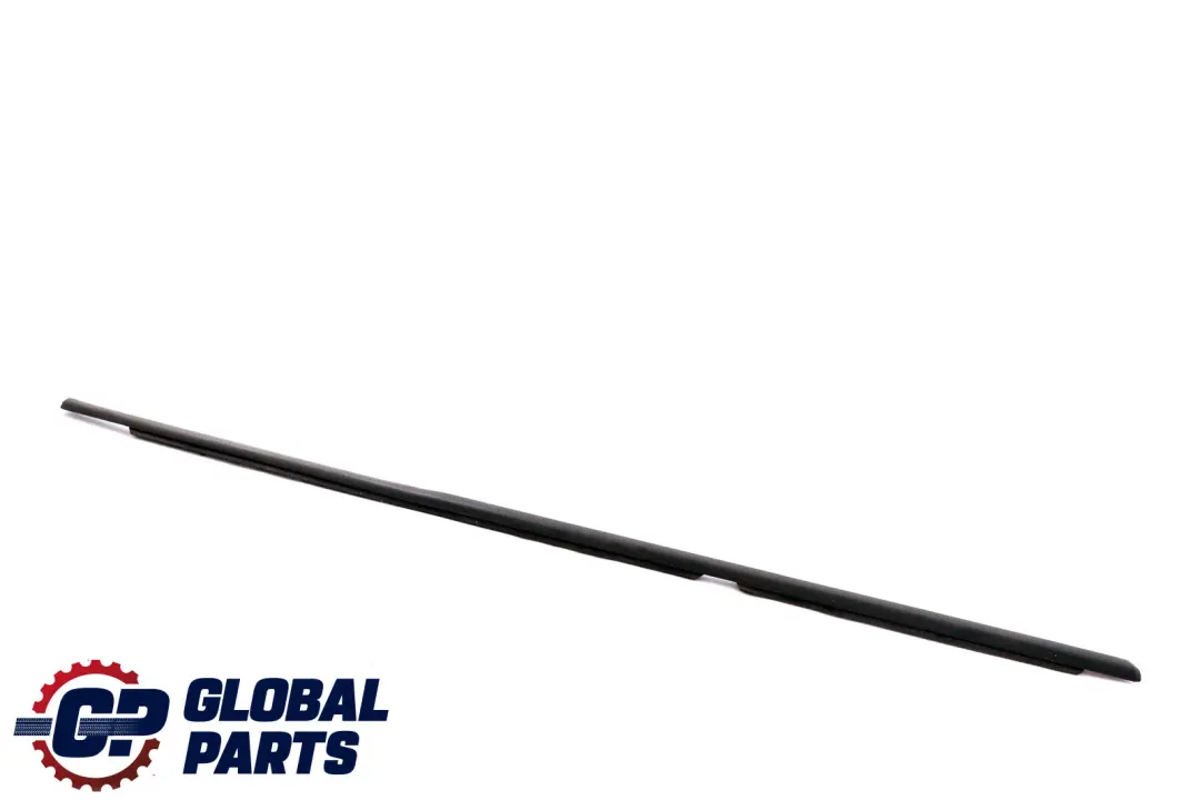 Burlete Exterior Puerta Trasera Derecha para BMW E87 LCI con número de pieza 7066608 BMW E87 LCI Burlete Exterior Puerta Trasera Derecha - SKU 7066608 - Número de pieza 7066608