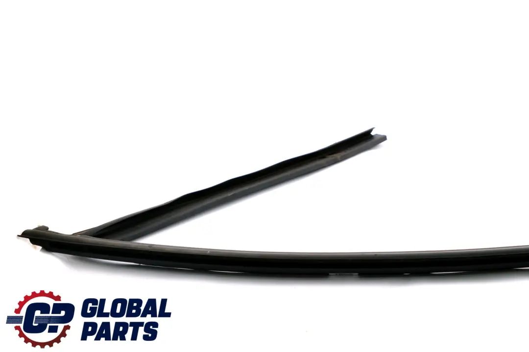 Binario Finestra Porta Anteriore Sinistra 4400453 5133 per BMW E87 con numero di parte 7066613 BMW E87 Binario Finestra Porta Anteriore Sinistra 4400453 5133 - SKU 7066613 - Numero di parte 7066613