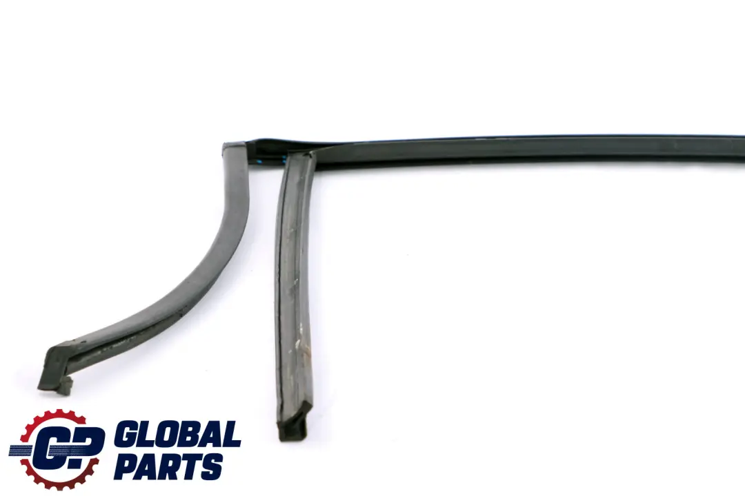 BMW E87 Joint Guide Fenêtre Porte Arrière Droite Cadre Joint Caoutchouc - SKU 7066616 - Numéro de pièce 7066616