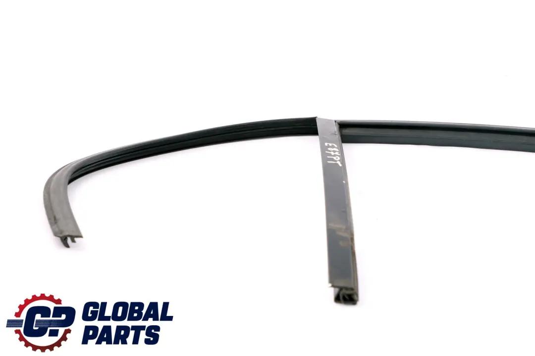 BMW E87 Joint Guide Fenêtre Porte Arrière Droite Cadre Joint Caoutchouc - SKU 7066616 - Numéro de pièce 7066616