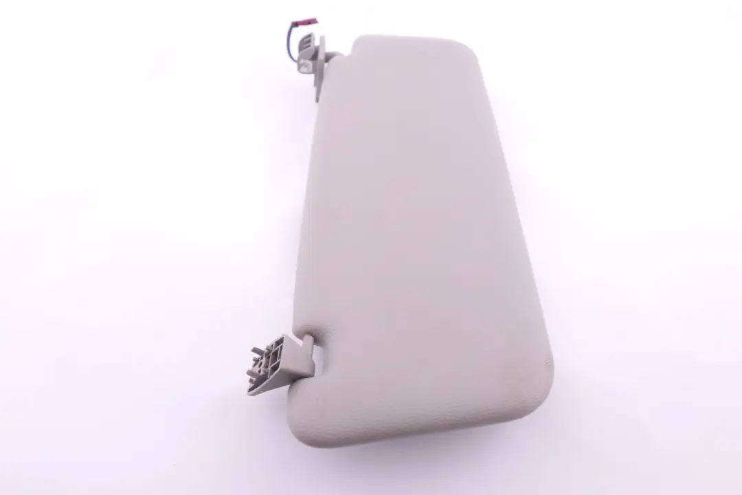 Specchietto parasole illuminato sinistro HIMMELGRAU per BMW E60 E61 LCI con numero di parte 7066649 BMW E60 E61 LCI Specchietto parasole illuminato sinistro HIMMELGRAU - SKU 7066649 - Numero di parte 7066649