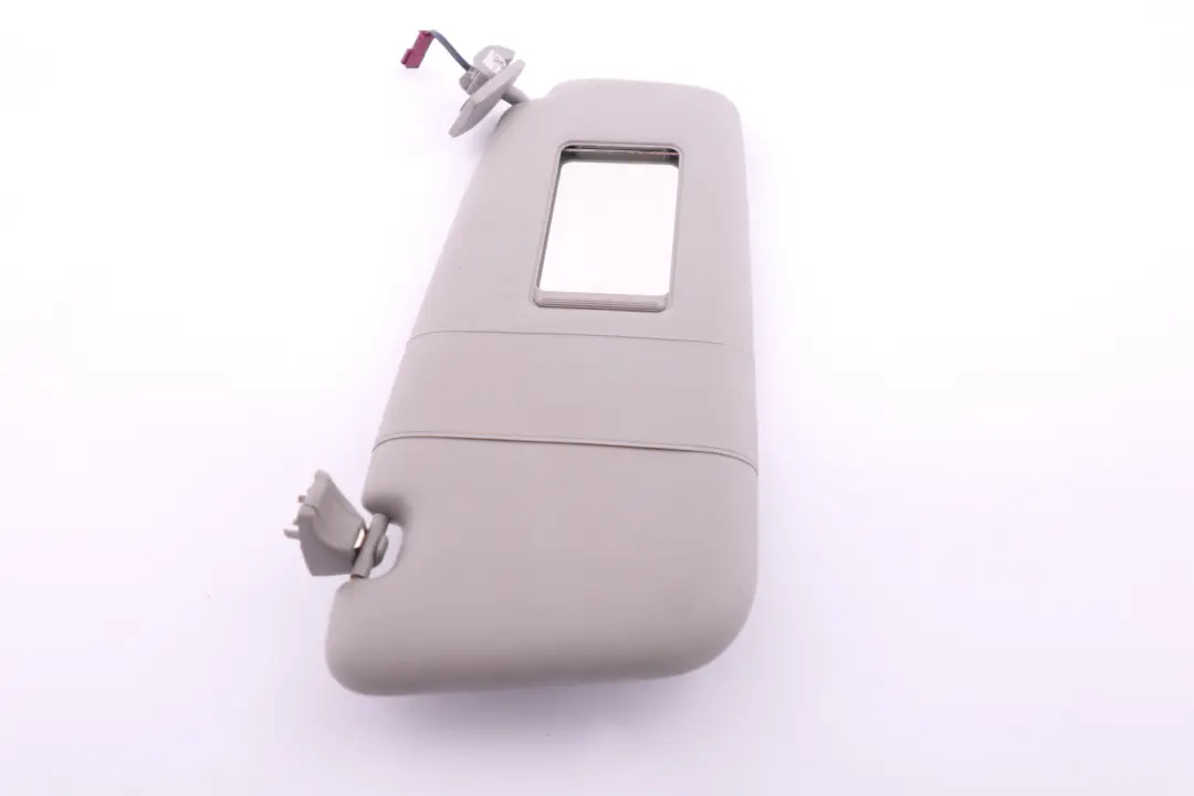 Parasole Specchio Illuminato Destra Grigio per BMW E60 E61 LCI con numero di parte 7066650 BMW E60 E61 LCI Parasole Specchio Illuminato Destra Grigio - SKU 7066650-1 - Numero di parte 7066650