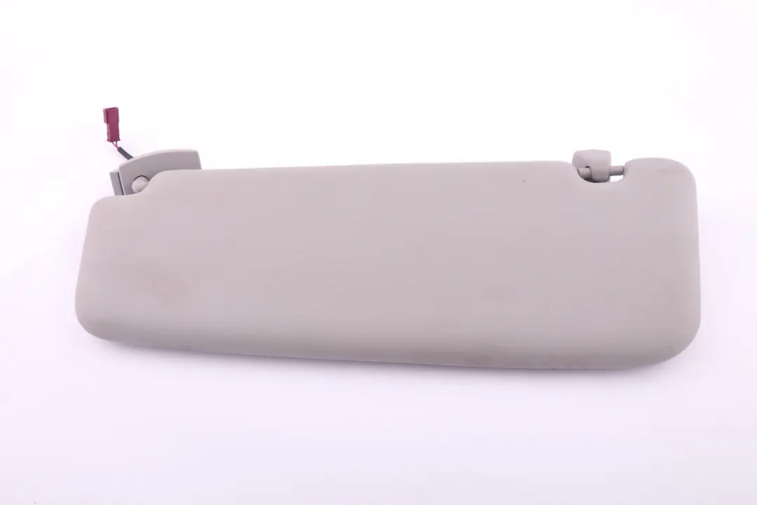 Osłona przeciwsłoneczna prawa szara do BMW E60 E61 o numerze 7066650 BMW E60 E61 Osłona przeciwsłoneczna prawa szara - SKU 7066650-1 - Numer Części 7066650