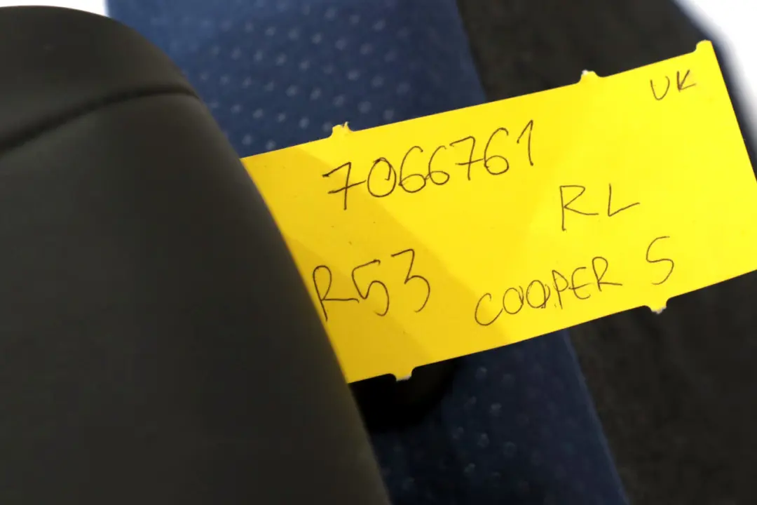 Kanapa oparcie tylne tył lewy do MINI R53 o numerze 7066761 MINI R53 Kanapa oparcie tylne tył lewy - SKU 7066761 - Numer Części 7066761