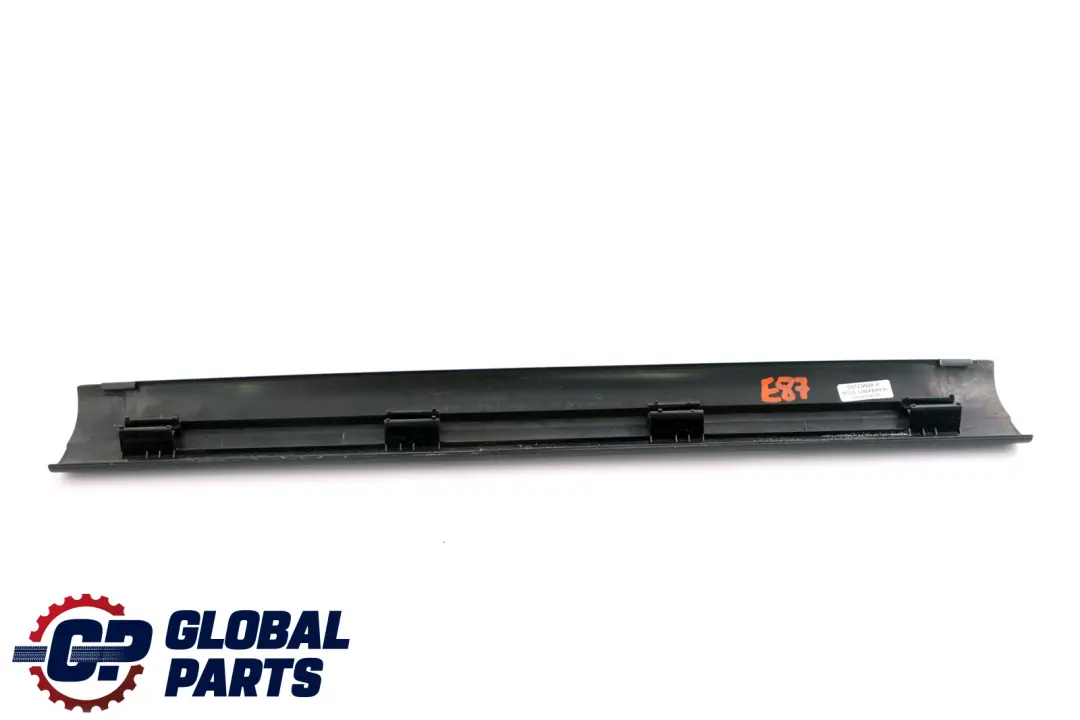 BMW 1 Serie E87 E87N Bande de recouvrement, entree avant noir - SKU 7066975 - Numéro de pièce 7126292
