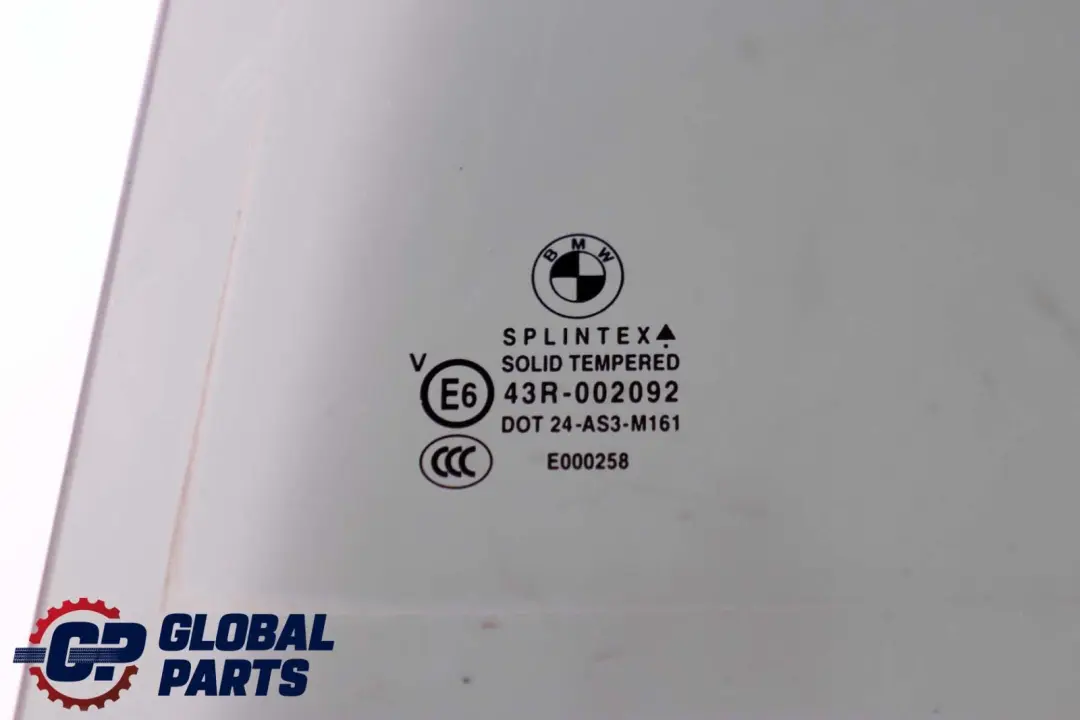 Fenêtre Latérale Verte Porte Arrière Gauche AS3 pour BMW E60 à propos du numéro de pièce 7067131 BMW E60 Fenêtre Latérale Verte Porte Arrière Gauche AS3 - SKU 7067131 - Numéro de pièce 7067131