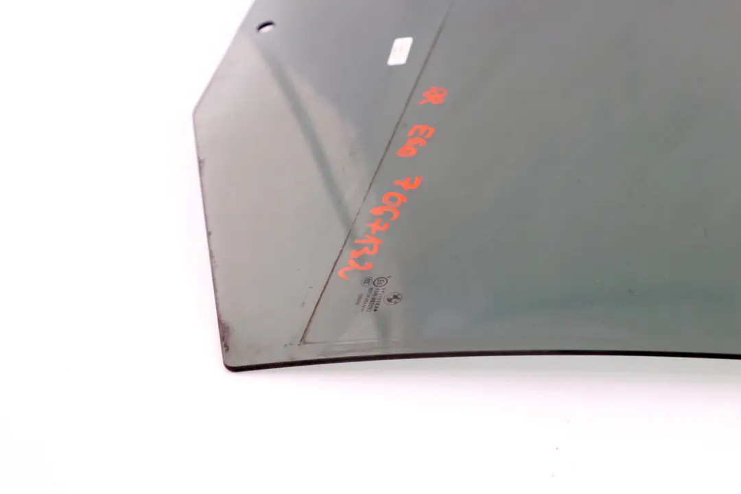 Seitenfenster Grunglas Tur Hinten Rechts AS3 für BMW E60 Limousine mit Teilenummer 7067132 BMW E60 Limousine Seitenfenster Grunglas Tur Hinten Rechts AS3 - SKU 7067132 - Teilenummer 7067132