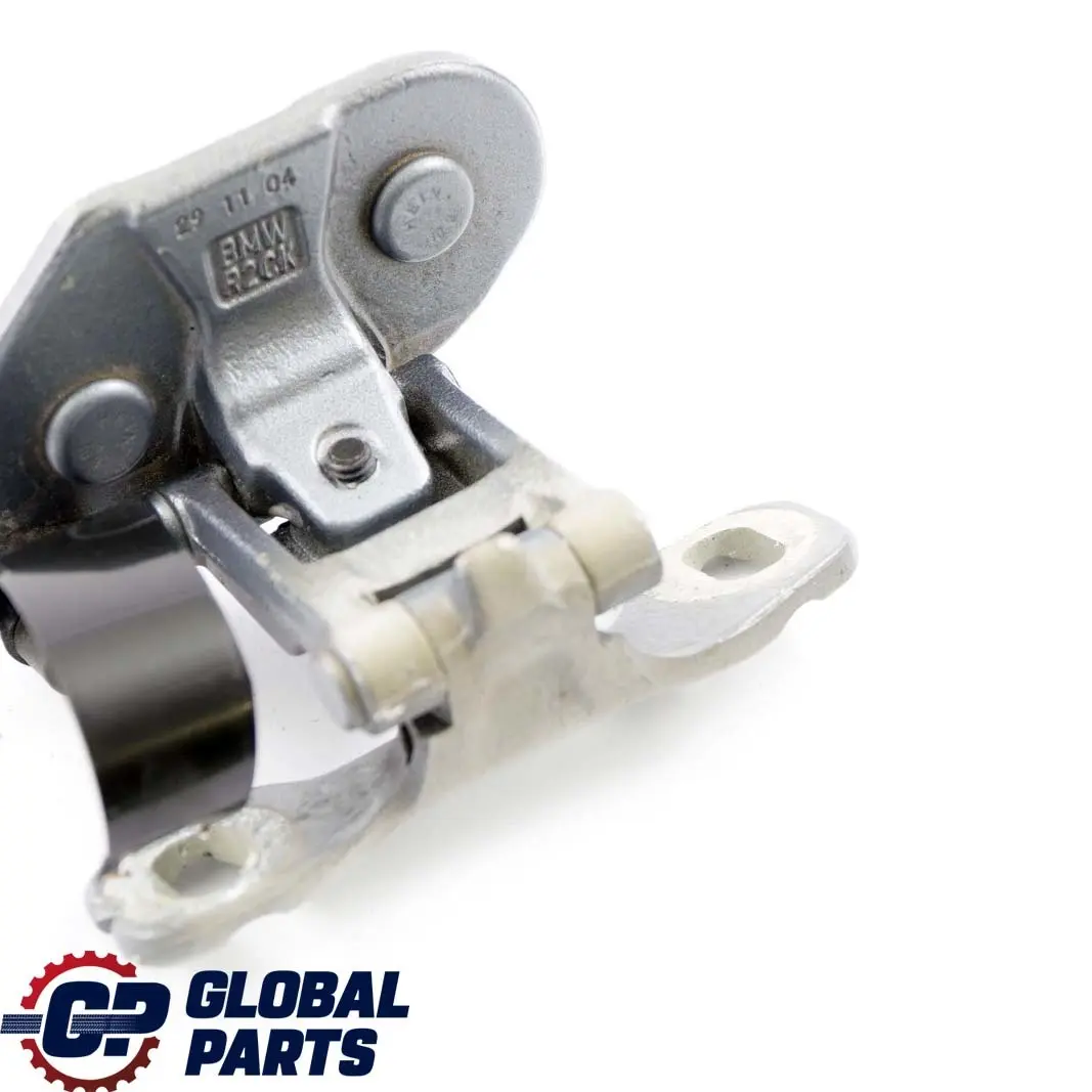 Zawias klapy prawy titansilber 7060626 do BMW E81 E87 o numerze 7067220 BMW E81 E87 Zawias klapy prawy titansilber 7060626 - SKU 7067220-QB - Numer Części 7067220