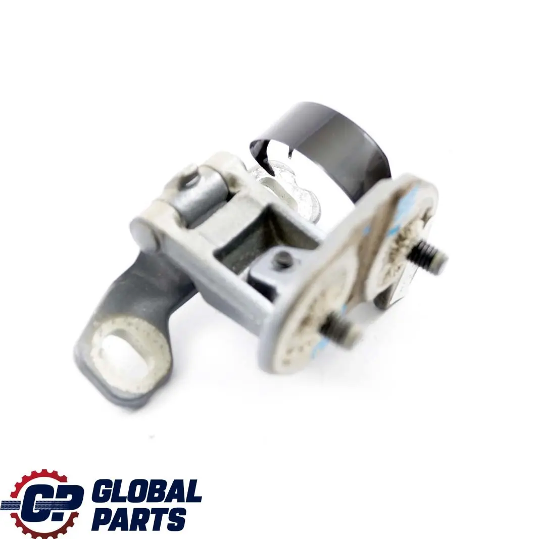 Zawias klapy prawy titansilber 7060626 do BMW E81 E87 o numerze 7067220 BMW E81 E87 Zawias klapy prawy titansilber 7060626 - SKU 7067220-QB - Numer Części 7067220