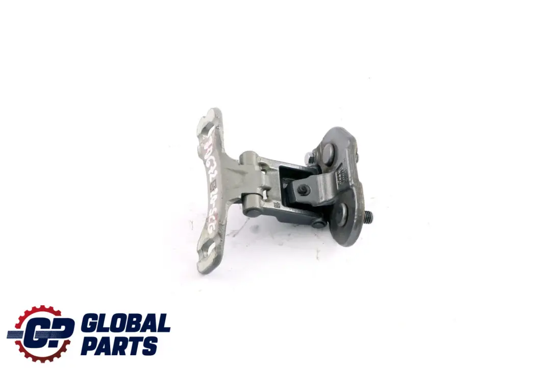 Charniere couvercle coffre arriere droit Spacegrau Grey A52 pour BMW E81 E87 LCI à propos du numéro de pièce 7067220 BMW E81 E87 LCI Charniere couvercle coffre arriere droit Spacegrau Grey A52 - SKU 7067220-SCG - Numéro de pièce 7067220