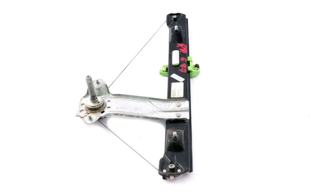 Elevalunas Regulador Manual Trasero Derecho para BMW E87 con número de pieza 7067800 BMW E87 Elevalunas Regulador Manual Trasero Derecho - SKU 7067800 - Número de pieza 7067800