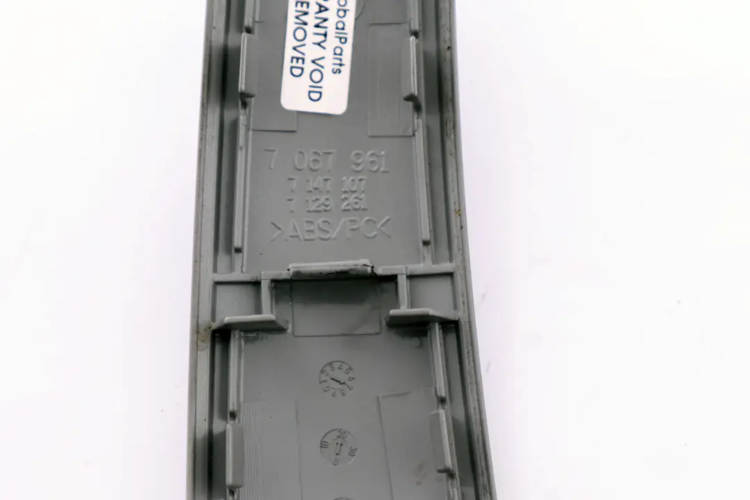 Trim Inner Door Handle Silver Titan 90 Left N/S to BMW 1 Series 3 E87 with Part number 7067961 BMW 1 Series 3 E87 Trim Inner Door Handle Silver Titan 90 Left N/S - SKU 7067961-3 - Part number 7067961