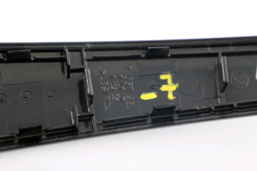 BMW 1 Series 7 E87 Trim Inner Door Handle Gomera Black Left N/S - SKU 7067961-7 - Part number 7067961