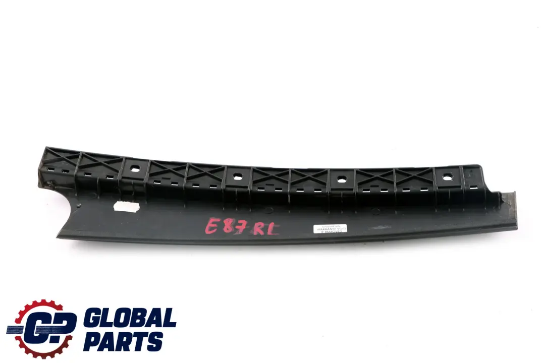 BMW E87 Copertura Colonna B Porta Posteriore Sinistra Nero Striscia Pilastro - SKU 7068101 - Numero di parte 7068101