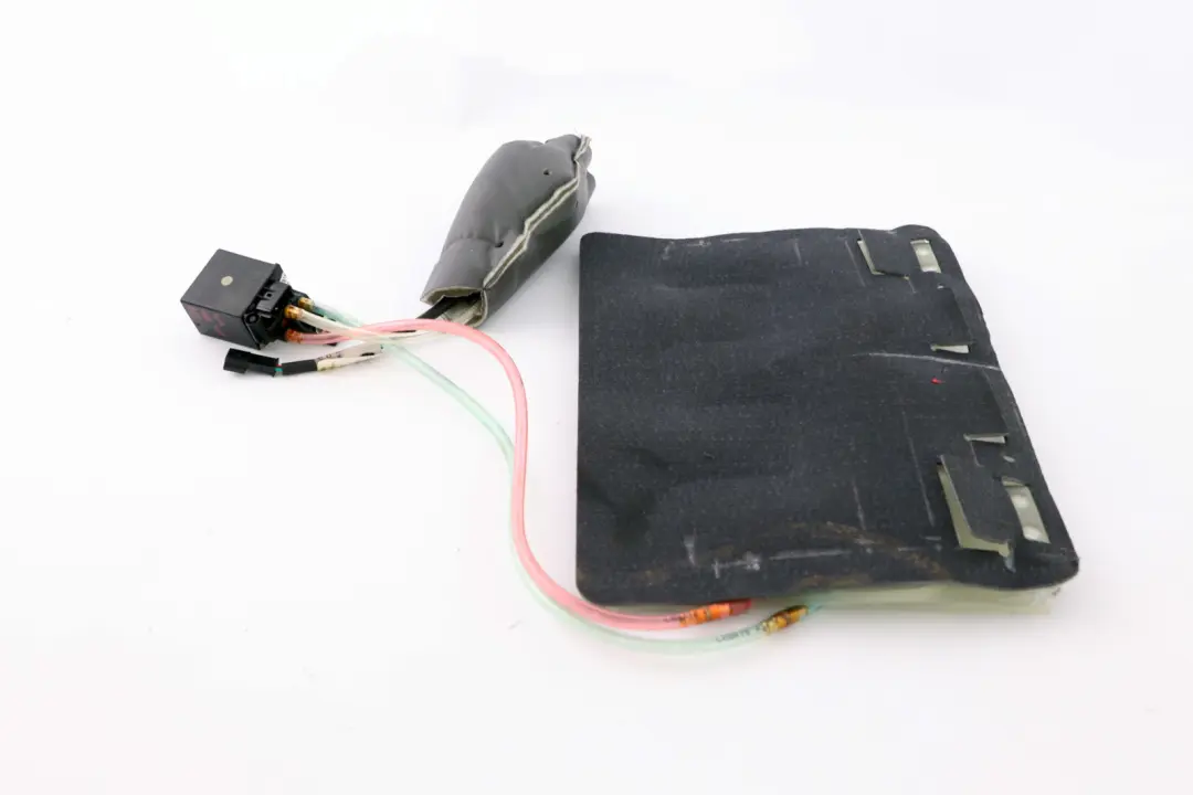 Front Seat Support Pump Left Right N/O/S Lordosis Pad to BMW E60 E61 E65 with Part number 7068156 BMW E60 E61 E65 Front Seat Support Pump Left Right N/O/S Lordosis Pad - SKU 7068156 - Part number 7068156