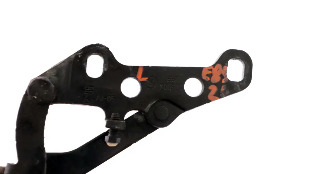 Zawias maski lewy 7016171 do BMW Z4 E85 E86 o numerze 7068279 BMW Z4 E85 E86 Zawias maski lewy 7016171 - SKU 7068279-MB - Numer Części 7068279