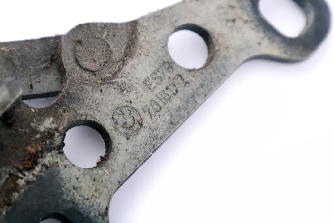 Front Right O/S Engine Bonnet Hinge Grey 7016172 to BMW Z4 Series E85 E86 with Part number 7068280 BMW Z4 Series E85 E86 Front Right O/S Engine Bonnet Hinge Grey 7016172 - SKU 7068280-GR - Part number 7068280