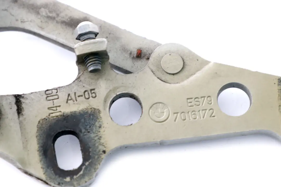 Front Right O/S Engine Bonnet Hinge Titan Silver 7016172 to BMW Z4 Series E85 E86 with Part number 7068280 BMW Z4 Series E85 E86 Front Right O/S Engine Bonnet Hinge Titan Silver 7016172 - SKU 7068280-TS - Part number 7068280