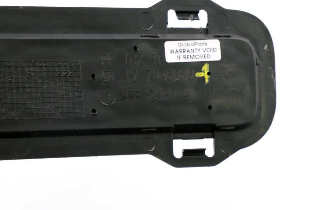 Stoßstange Hinten Zierleiste Rechts für Mini Cooper S R52 R53 mit Teilenummer 7068398 Mini Cooper S R52 R53 Stoßstange Hinten Zierleiste Rechts - SKU 7068398-1 - Teilenummer 7068398
