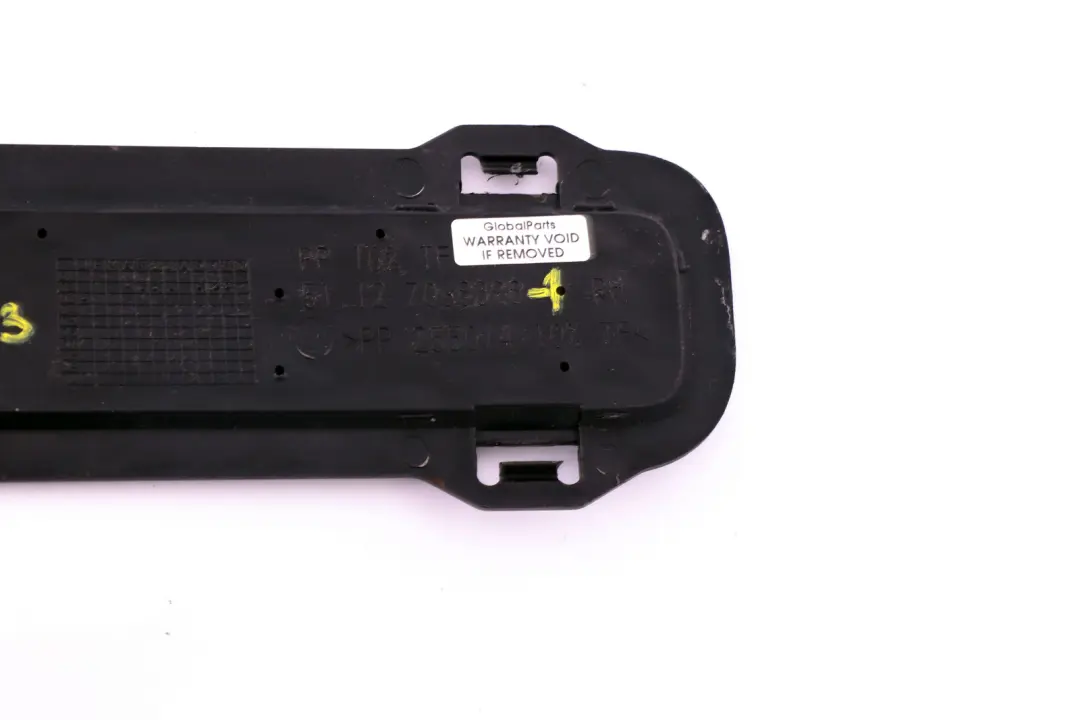 Stoßstange Hinten Zierleiste Rechts für Mini Cooper S R52 R53 mit Teilenummer 7068398 Mini Cooper S R52 R53 Stoßstange Hinten Zierleiste Rechts - SKU 7068398-1 - Teilenummer 7068398