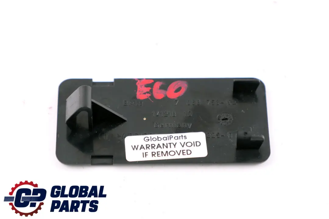 BMW E60 E61 Capot Plaque Aveugle Attachments Tableau de Bord Dessous - SKU 7068753 - Numéro de pièce 7068753