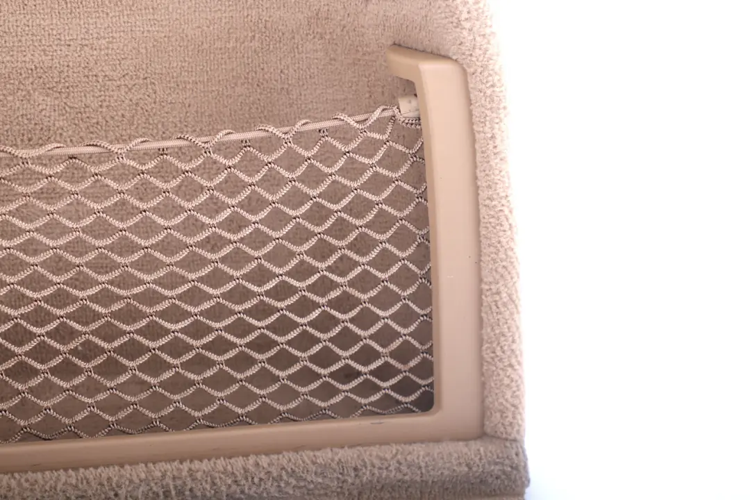 Verkleidung Gepäckraum Hinten Rechts Beige 7068882 für BMW 3 er E91 E91N mit Teilenummer 7156602 BMW 3 er E91 E91N Verkleidung Gepäckraum Hinten Rechts Beige 7068882 - SKU 7068882-1 - Teilenummer 7156602