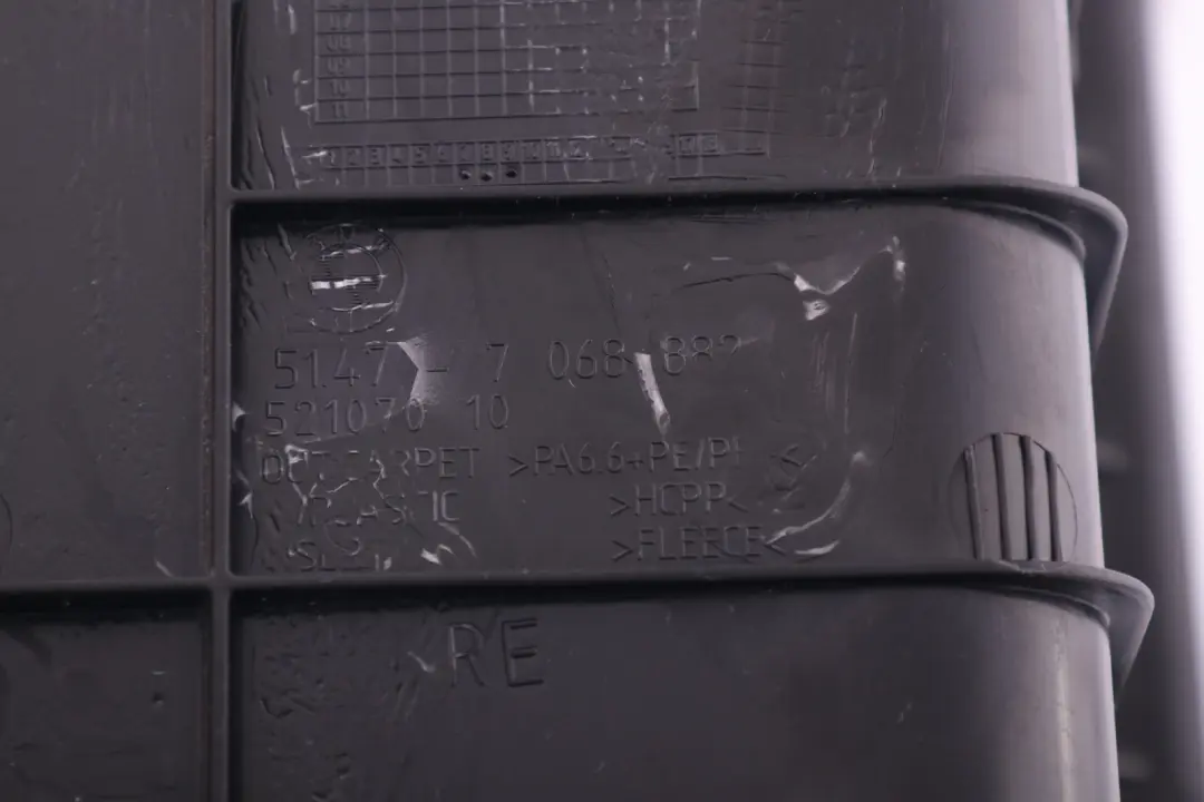 Trasera Derecha Trunk Cubierta Panel Insertar Gris para BMW E91 E91N con número de pieza 7068882 BMW E91 E91N Trasera Derecha Trunk Cubierta Panel Insertar Gris - SKU 7068882 - Número de pieza 7068882