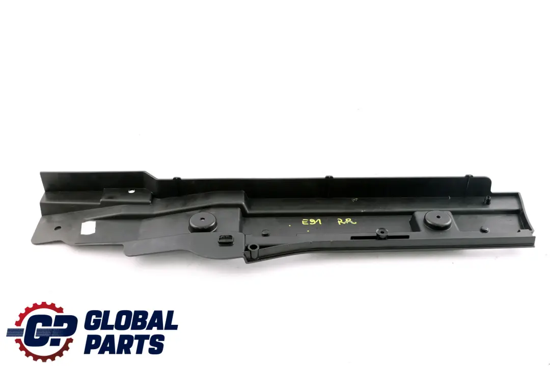 BMW E91 Pad Lado Miembro Trasero Derecho Tronco Trim - SKU 7068886 - Número de pieza 7068886