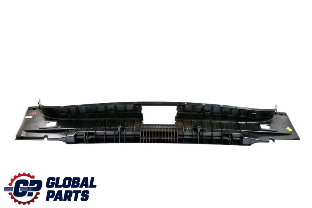 BMW E91 Touring Panel Embellecedor Umbral Carga Maletero Negro 6949605 - SKU 7068908 - Número de pieza 7068908