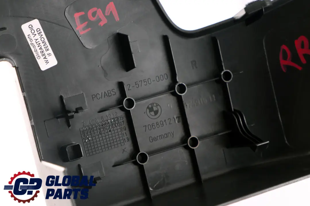BMW 3 er E91 E91N Covering Right O/S Rear Seat Belts Seats Black - SKU 7068912 - Teilenummer 7068912