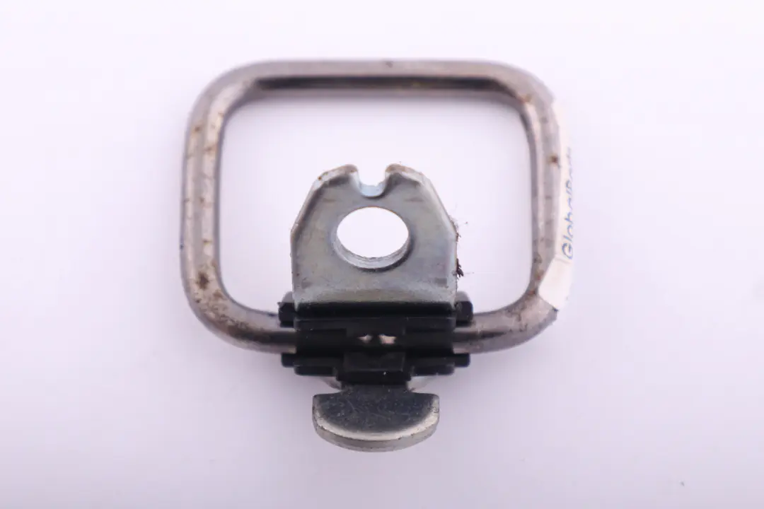 BMW E60 E63 E64 LCi Boot Trunk Cargo Lashing Eye - SKU 7068930 - Número de pieza 7068930