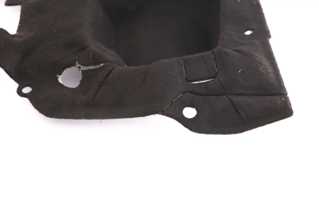 wygłuszenie nadkola bagażnik lewy tył do BMW E91 o numerze 7068939 BMW E91 wygłuszenie nadkola bagażnik lewy tył - SKU 7068939 - Numer Części 7068939