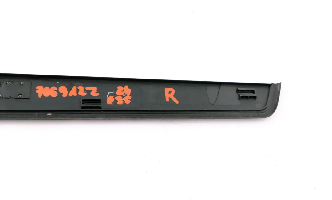 Strip Entrance Interior Right O/S to BMW Z4 Series E85 E86 E89 Cover with Part number 7069122 BMW Z4 Series E85 E86 E89 Cover Strip Entrance Interior Right O/S - SKU 7069122 - Part number 7069122