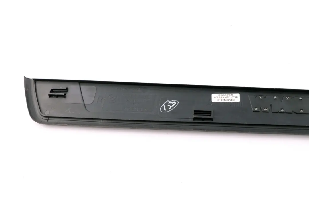 Strip Entrance Interior Right O/S to BMW Z4 Series E85 E86 E89 Cover with Part number 7069122 BMW Z4 Series E85 E86 E89 Cover Strip Entrance Interior Right O/S - SKU 7069122 - Part number 7069122