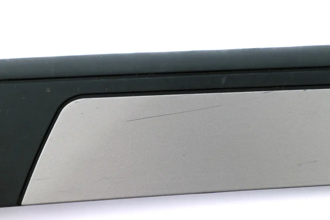 Strip Entrance Interior Right O/S to BMW Z4 Series E85 E86 E89 Cover with Part number 7069122 BMW Z4 Series E85 E86 E89 Cover Strip Entrance Interior Right O/S - SKU 7069122 - Part number 7069122