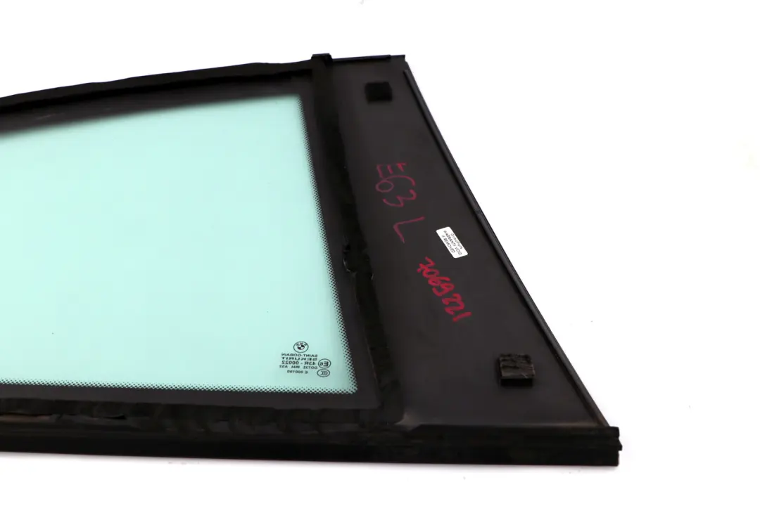 Fenêtre latérale de porte arrière gauche verte AS2 pour BMW E63 à propos du numéro de pièce 7069221 BMW E63 Fenêtre latérale de porte arrière gauche verte AS2 - SKU 7069221 - Numéro de pièce 7069221