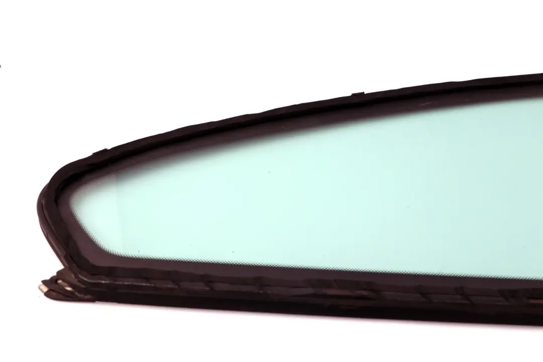 Puerta Trasera Izquierda Ventana Lateral Vidrio Verde AS2 para BMW E63 con número de pieza 7069221 BMW E63 Puerta Trasera Izquierda Ventana Lateral Vidrio Verde AS2 - SKU 7069221 - Número de pieza 7069221