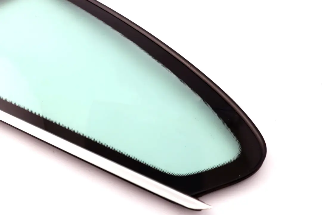 Left Door N/S Side Window Glass Green AS2 to BMW 6 Series E63 Rear with Part number 7069221 BMW 6 Series E63 Rear Left Door N/S Side Window Glass Green AS2 - SKU 7069221 - Part number 7069221