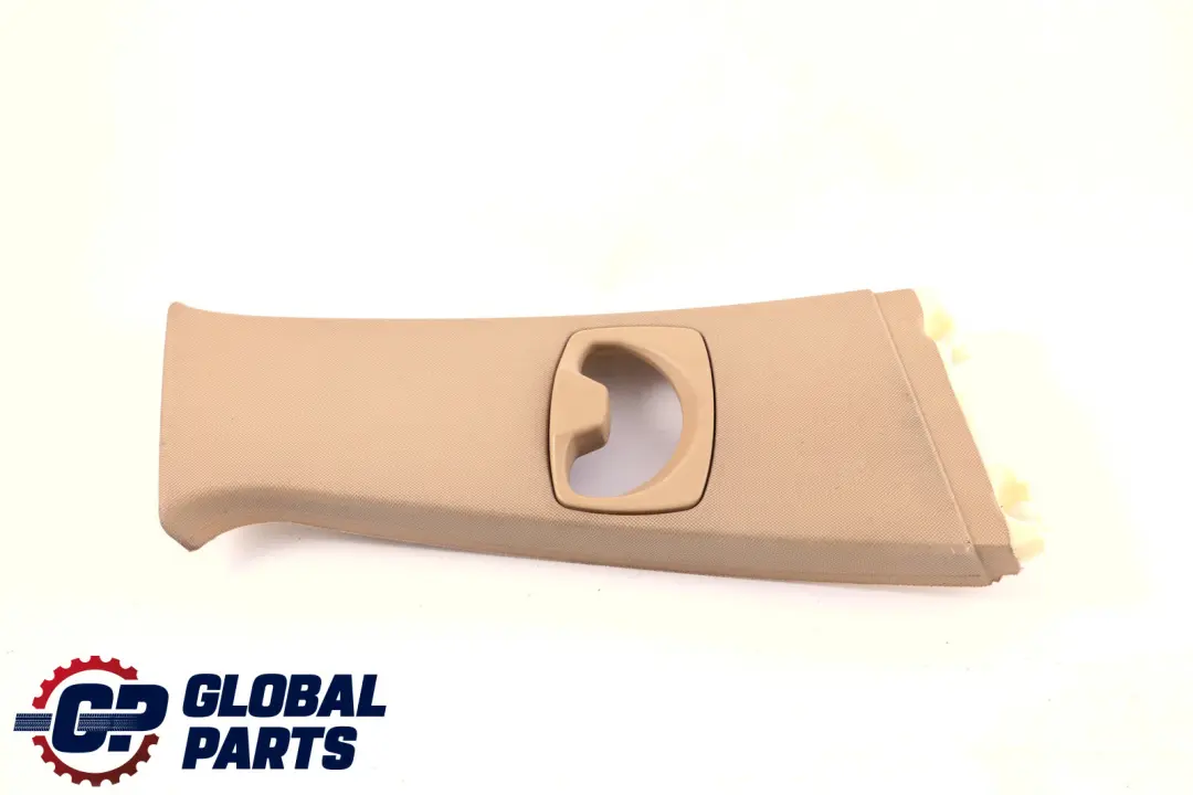 Arriba Derecha B-columna Recubrimiento Panel Beige 7027088 para BMW E60 E61 con número de pieza 7069436 BMW E60 E61 Arriba Derecha B-columna Recubrimiento Panel Beige 7027088 - SKU 7069436 - Número de pieza 7069436