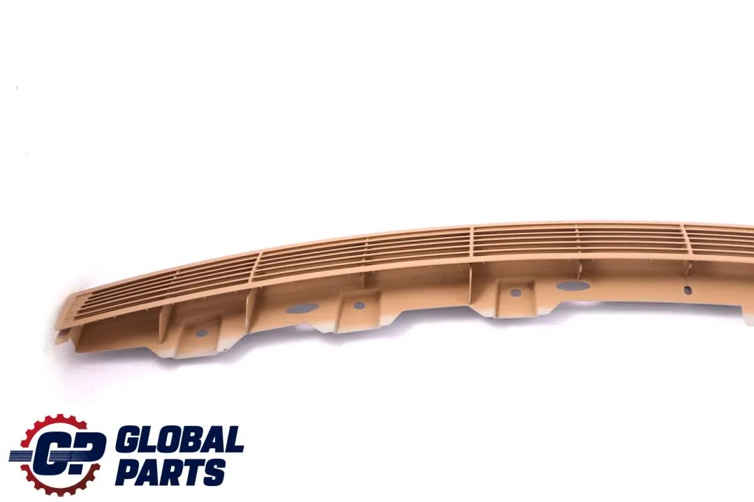 Kratka plastik półki tylnej beż do BMW 5 E60 o numerze 7069505 BMW 5 E60 Kratka plastik półki tylnej beż - SKU 7069505 - Numer Części 7069505