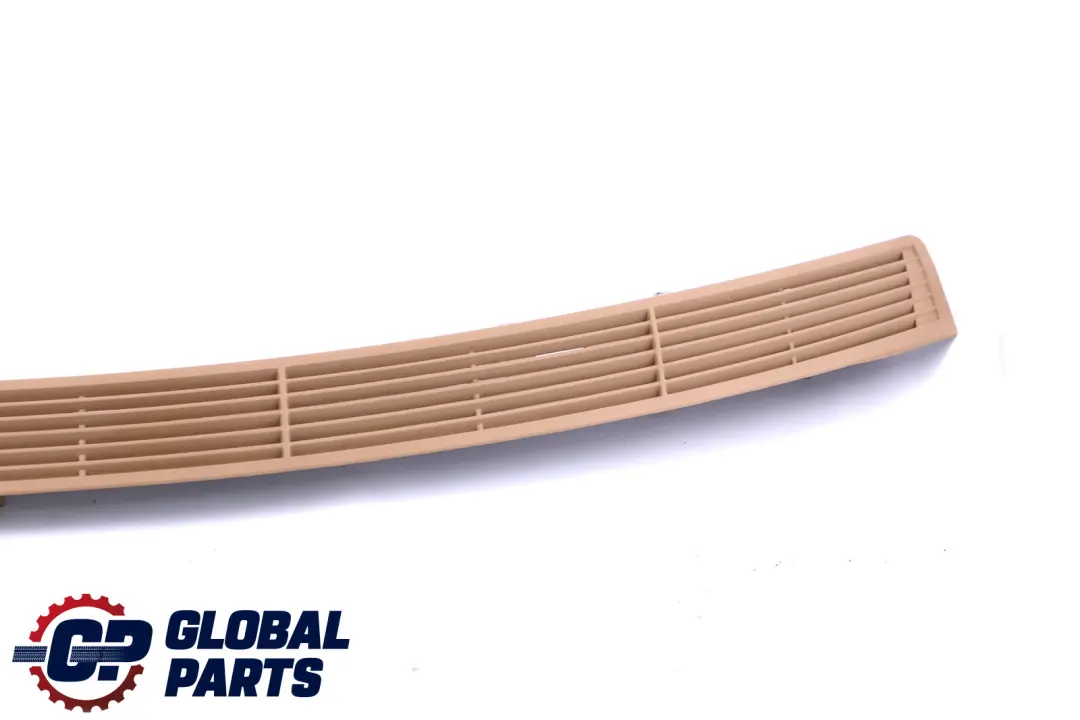 Aire Ventana Trasera Parcela Estante Panel Rejilla Beige 7033680 para BMW E60 con número de pieza 7069505 BMW E60 Aire Ventana Trasera Parcela Estante Panel Rejilla Beige 7033680 - SKU 7069505 - Número de pieza 7069505