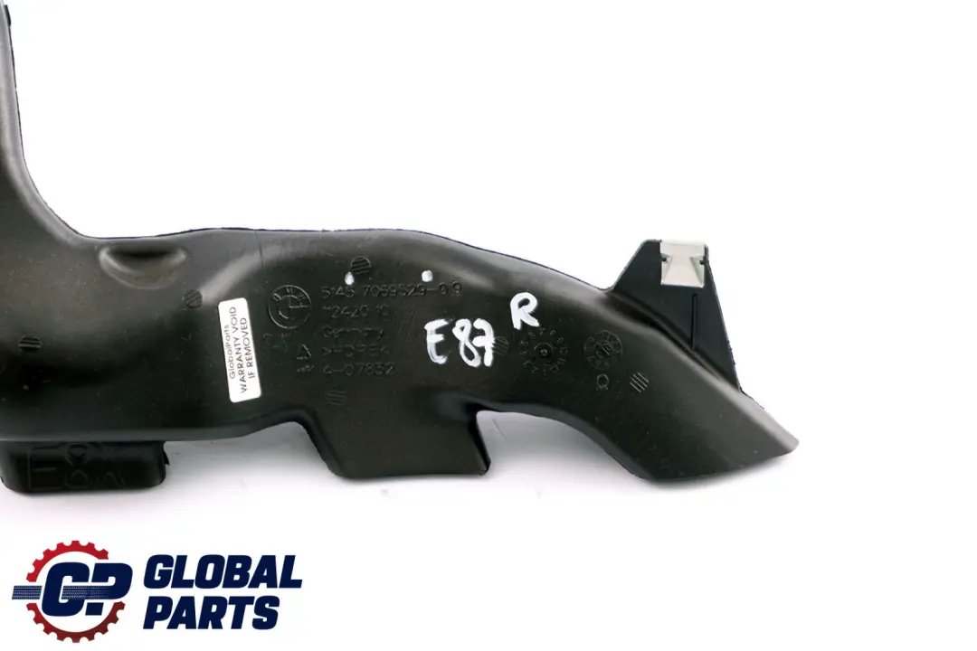 Rechter Fußbodenheizungsschacht für BMW 1 X1 E81 E82 E84 E87 E87 LCI E88 mit Teilenummer 7069529 BMW 1 X1 E81 E82 E84 E87 E87 LCI E88 Rechter Fußbodenheizungsschacht - SKU 7069529 - Teilenummer 7069529