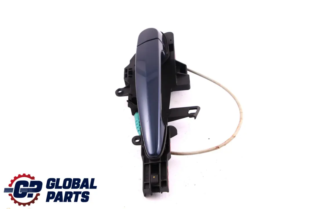 Complete Rear Right Grab Handle O/S Tiefseeblau Deep Sea Blue to BMW 1 Series E87 with Part number 7069759 BMW 1 Series E87 Complete Rear Right Grab Handle O/S Tiefseeblau Deep Sea Blue - SKU 7069759-DSB - Part number 7069759