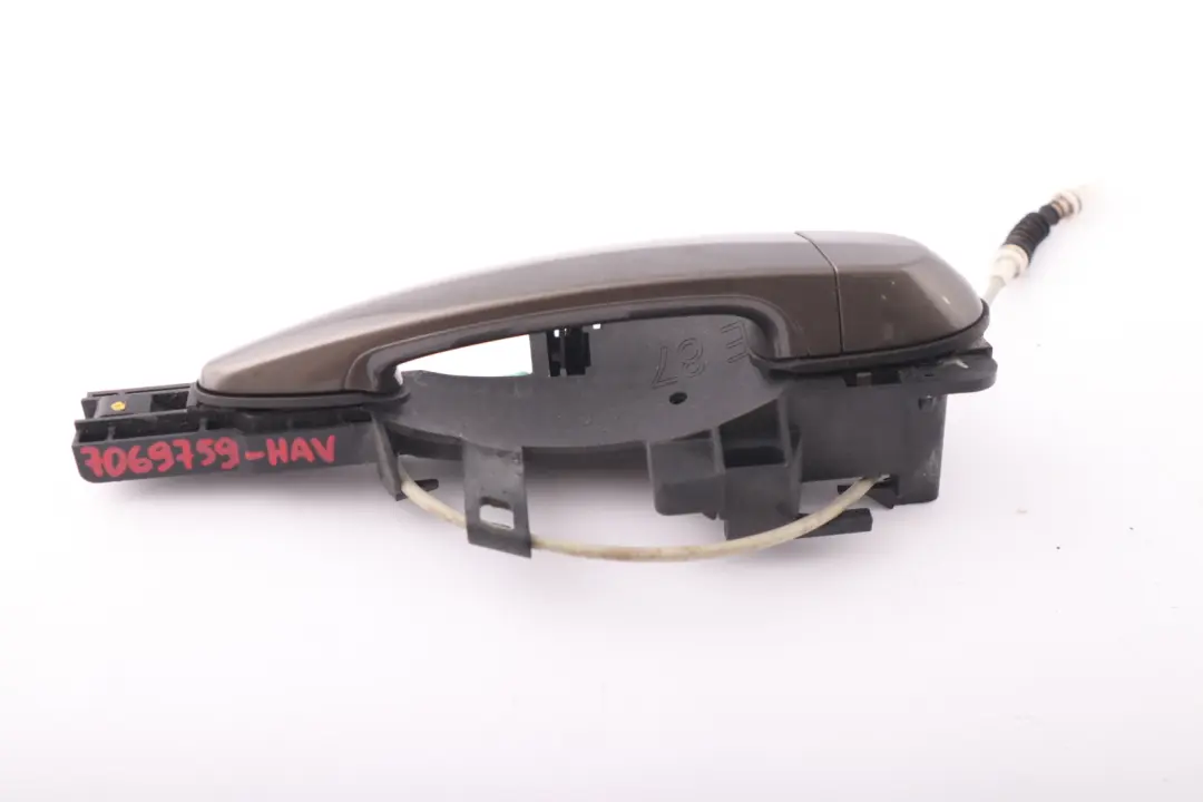 Complete Rear Right Grab Handle O/S Havanna Brown to BMW 1 Series E87 with Part number 7069759 BMW 1 Series E87 Complete Rear Right Grab Handle O/S Havanna Brown - SKU 7069759-HAV - Part number 7069759