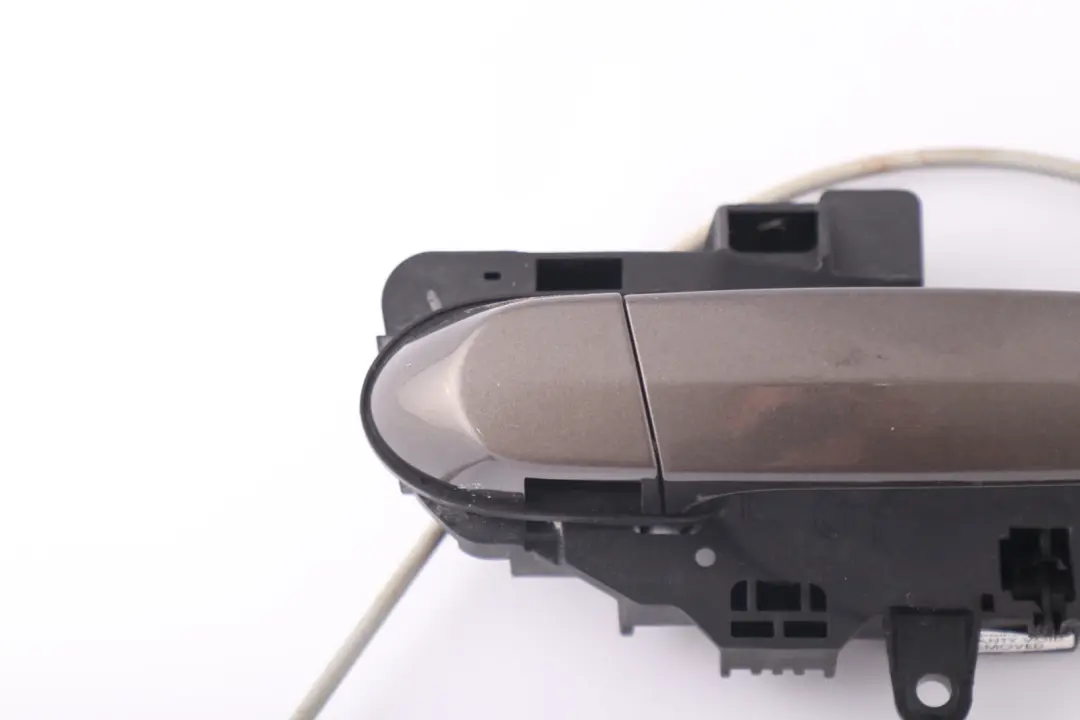 Poignée arrière droite complète Havanna Brown pour BMW 1 E87 à propos du numéro de pièce 7069759 BMW 1 E87 Poignée arrière droite complète Havanna Brown - SKU 7069759-HAV - Numéro de pièce 7069759